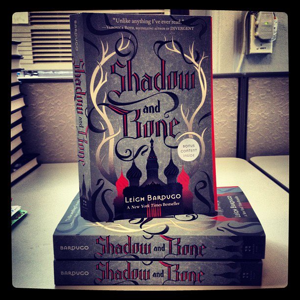 shadow-and-bone-paperback